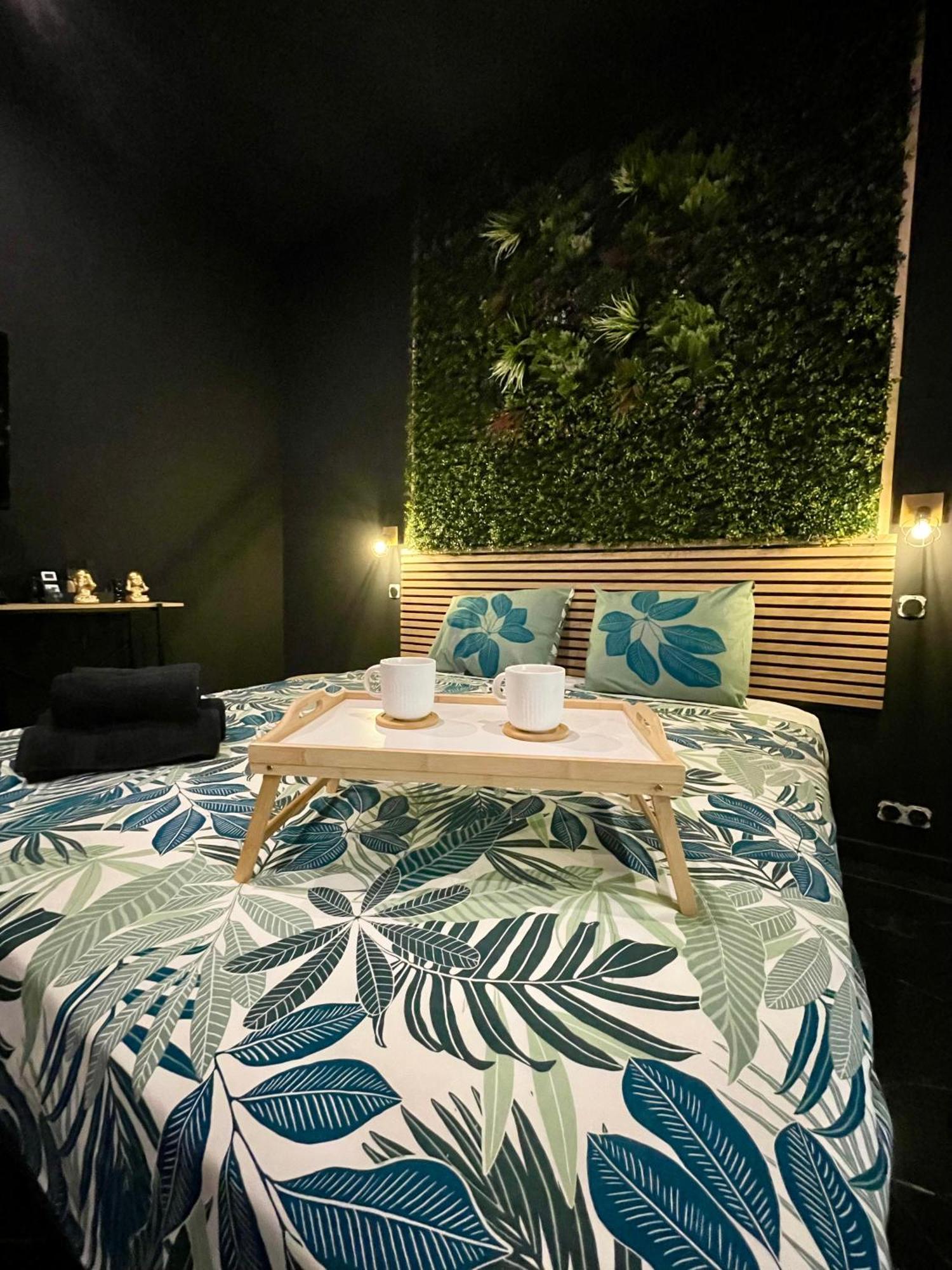 Jungle Love Room De L Hermitage Tournon-sur-Rhone Dış mekan fotoğraf